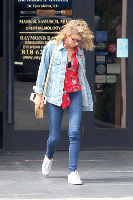 Sarah Hyland pic #970826